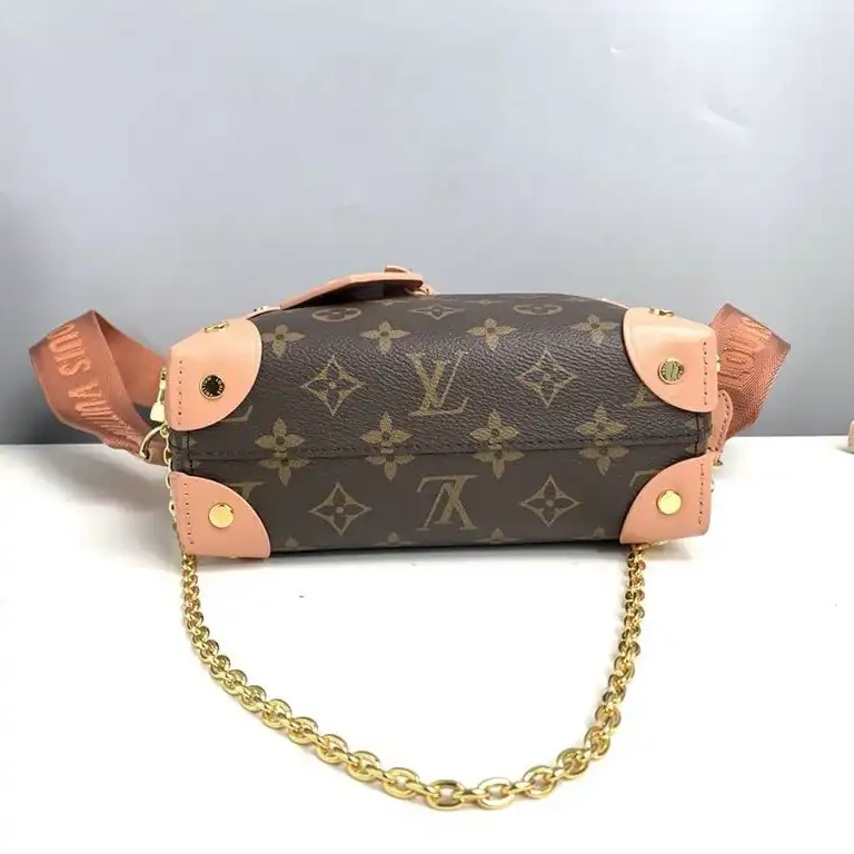 Fashionrepsfam ru LV 2010B570034 Bags 0616